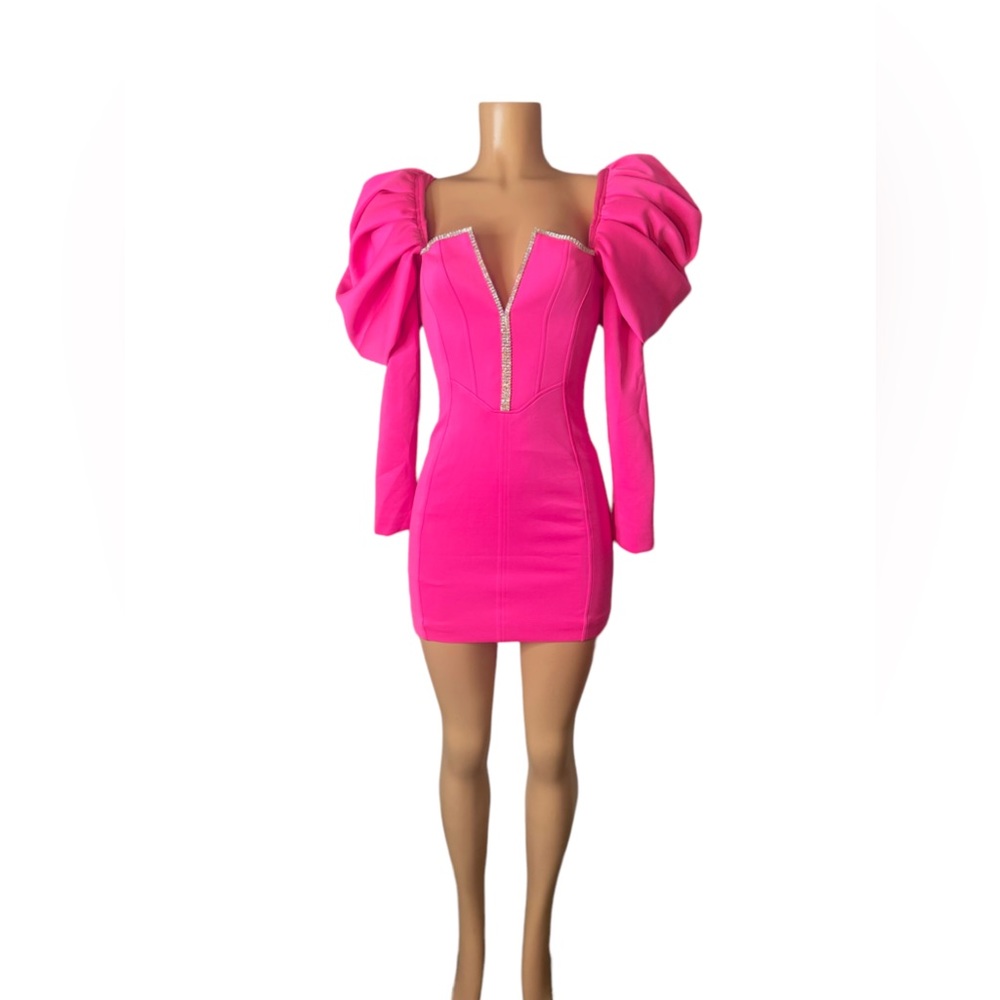 Mini Dress puff sleeve diamante
Visit trim seamed in hot pink